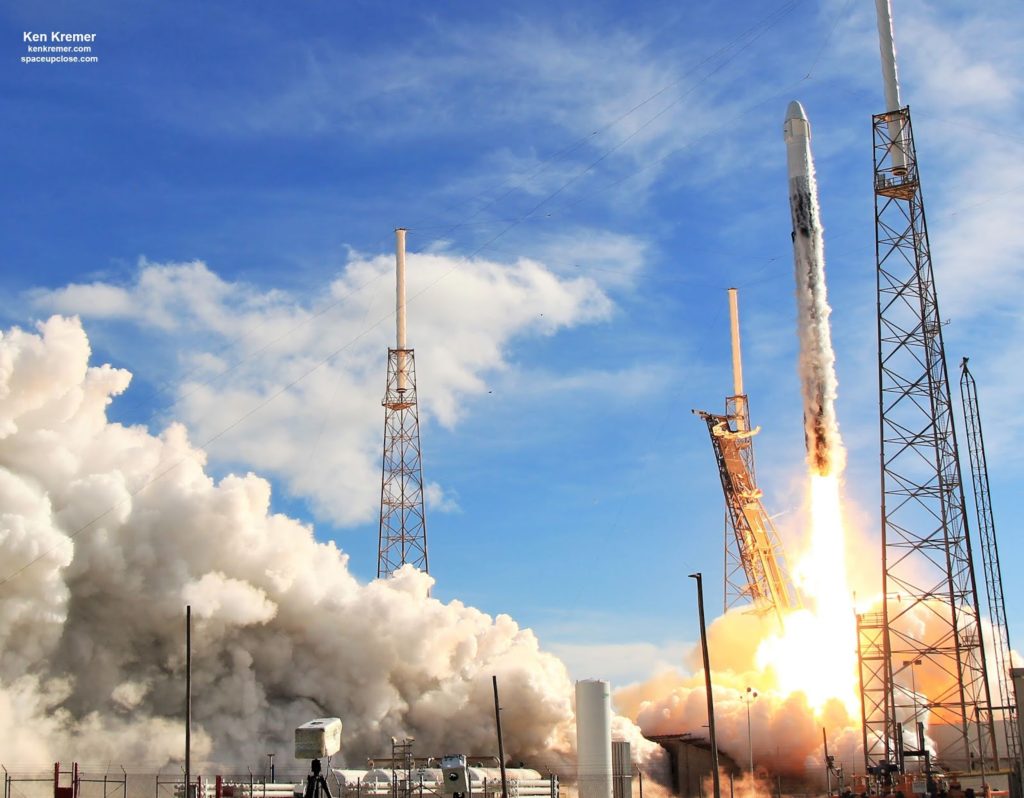 Photos: SpaceX Falcon 9 Blasts Off on Beautiful Dragon Resupply Mission to ISS