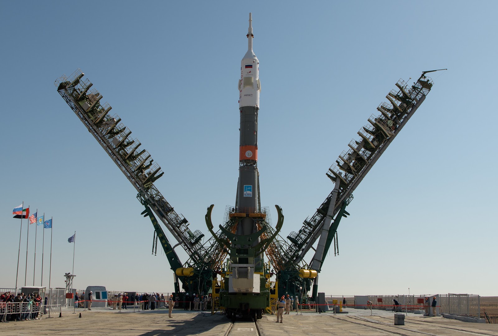 Cargo and Crew Launch Back to Back to ISS this Week on Tuesday, Wednesday