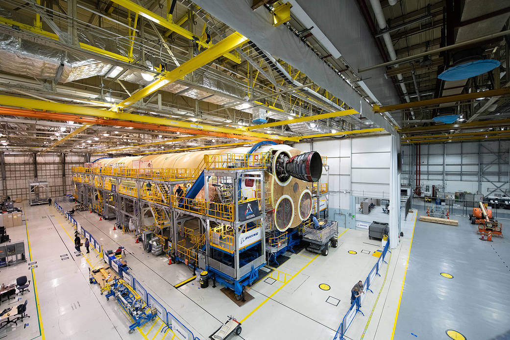 1st RS-25 Engine Attached to NASA Artemis 1 SLS Core Stage