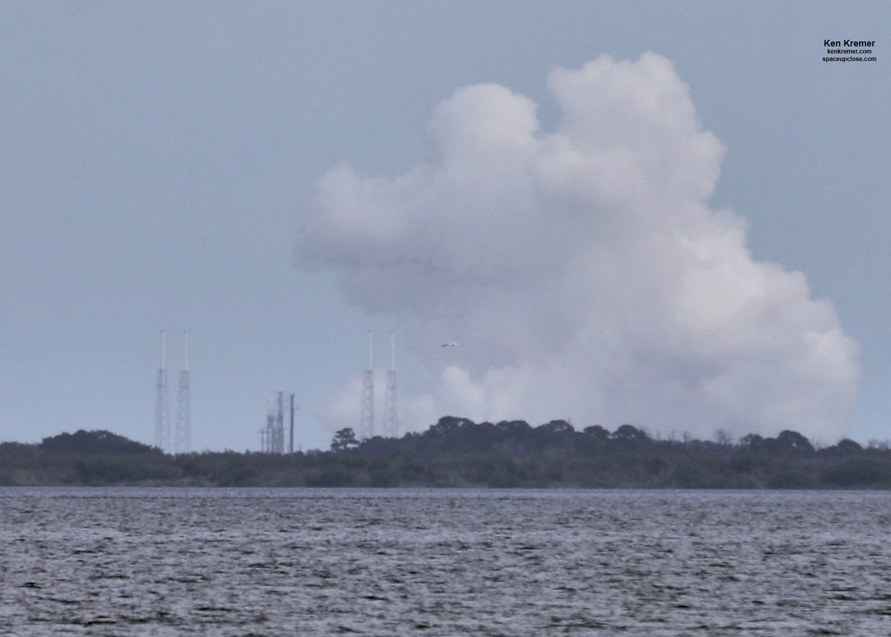 SpaceX Completes Successful Falcon 9 Static Fire Test, Targets Starlink 1 Launch Nov. 11