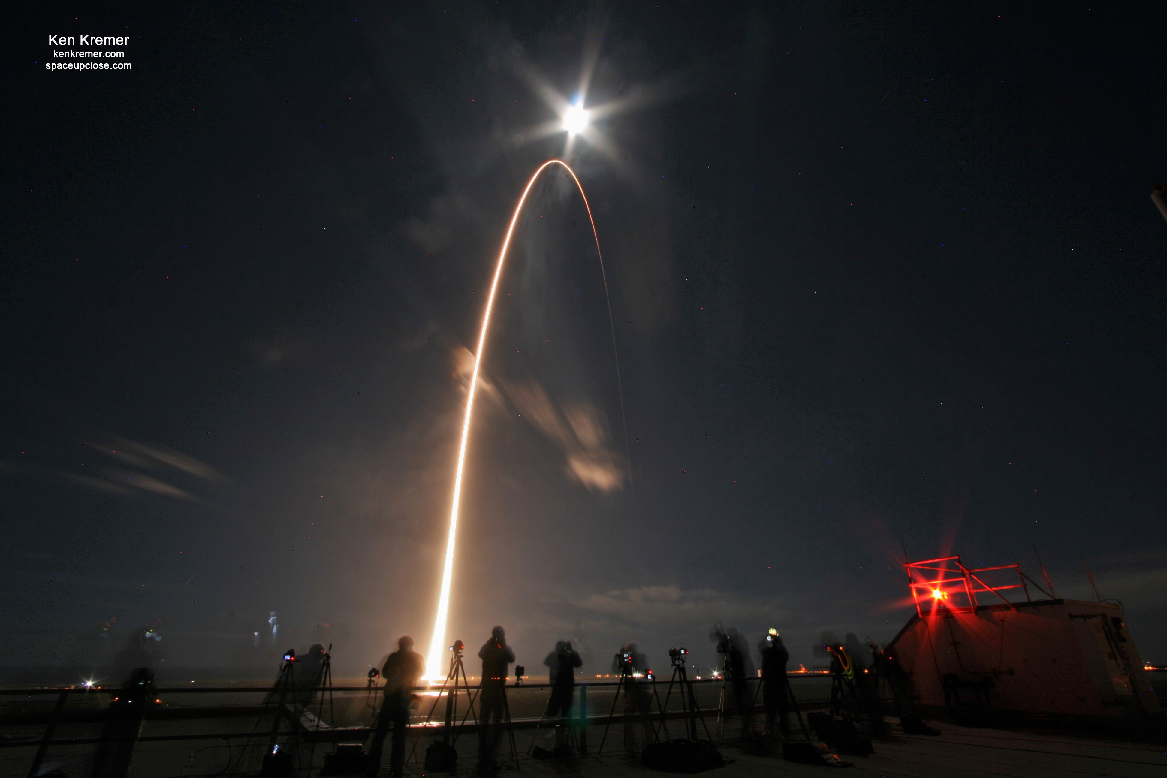 Solar Orbiter Streaks to Space on ULA Atlas V to Explore Sun’s Polar Region and Space Weather: Photos