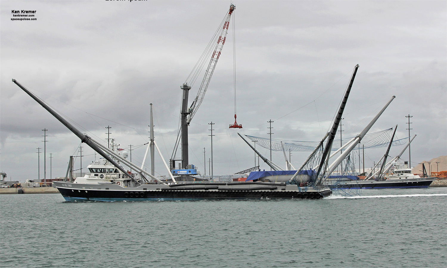 Recovered SpaceX Starlink Payload Fairings Sail into Port Canaveral: Photos