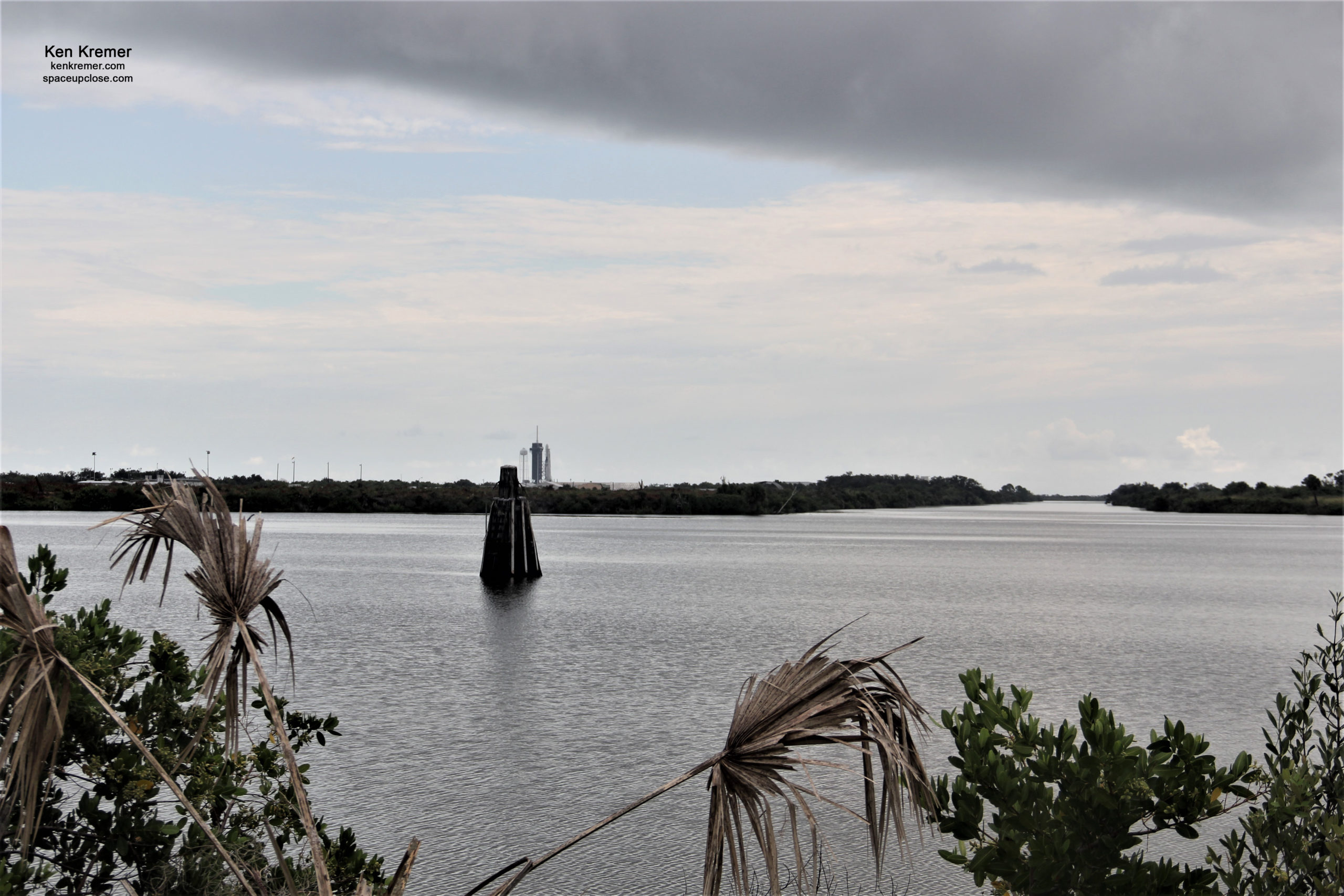 Continuing Poor Weather Scrubs 2 Space Coast Launches by SpaceX and ULA Just 13 Hours Apart: Photos