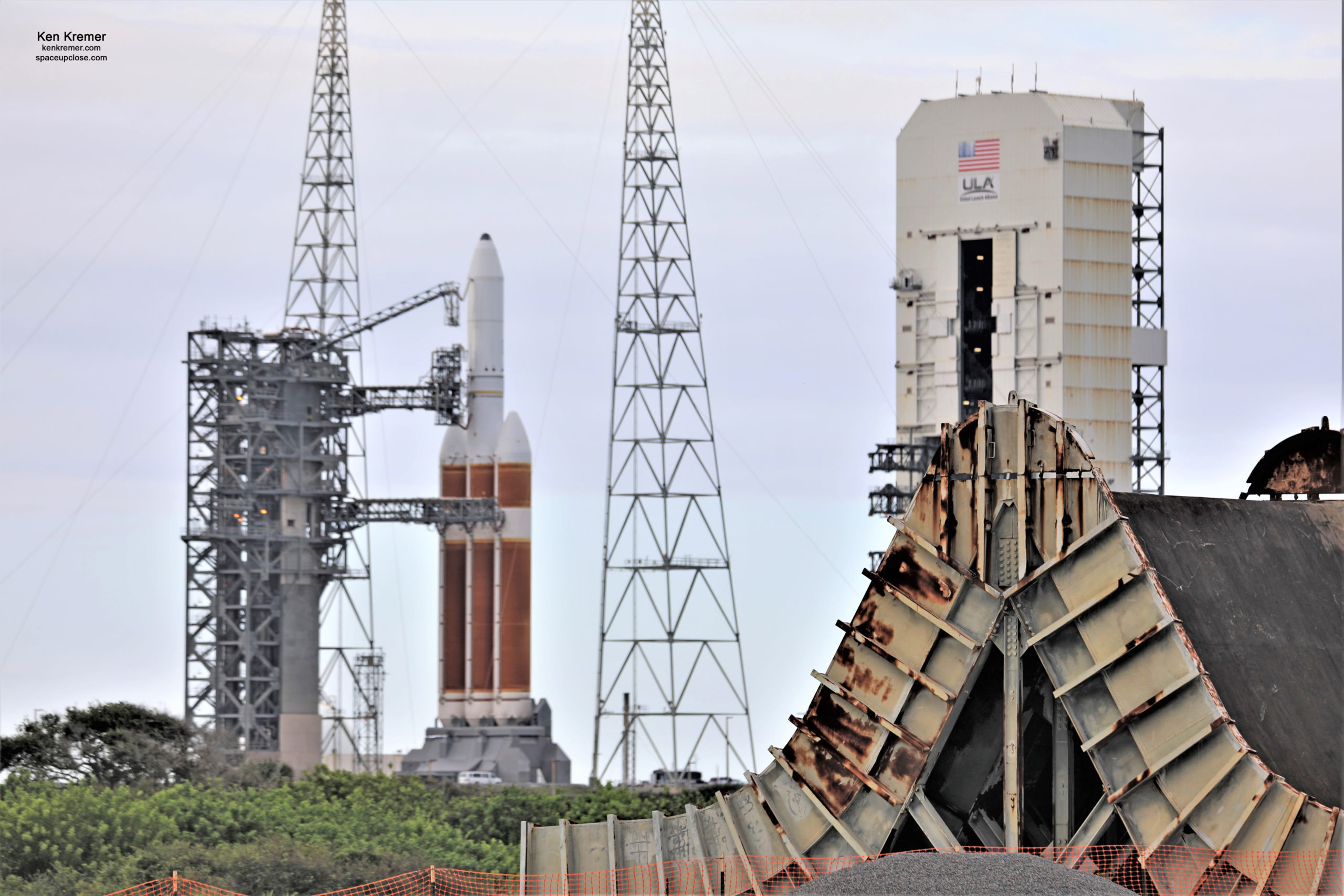 Weather Looks Good for Dinnertime Launch Oft Delayed ULA Delta IV Heavy Spysat Dec 10: Photos