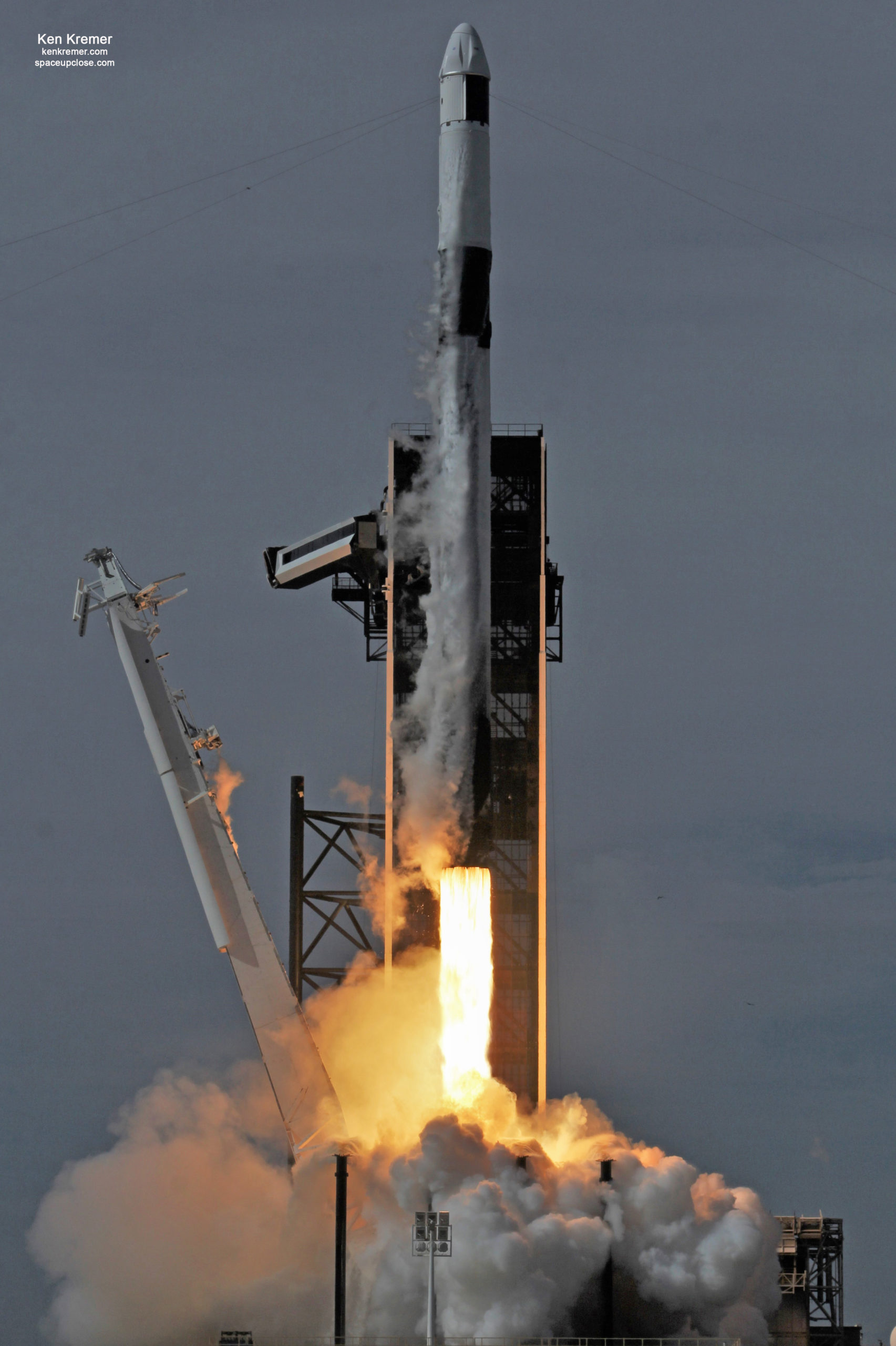 SpaceX Launches 1st Upgraded Cargo Dragon with NASA Science and New Commercial Airlock to Space Station: Photos