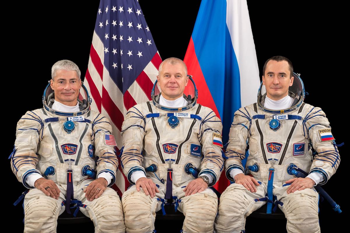 NASA Astronaut Mark Vande Hei Joins Russian Soyuz Crew for April Launch to ISS