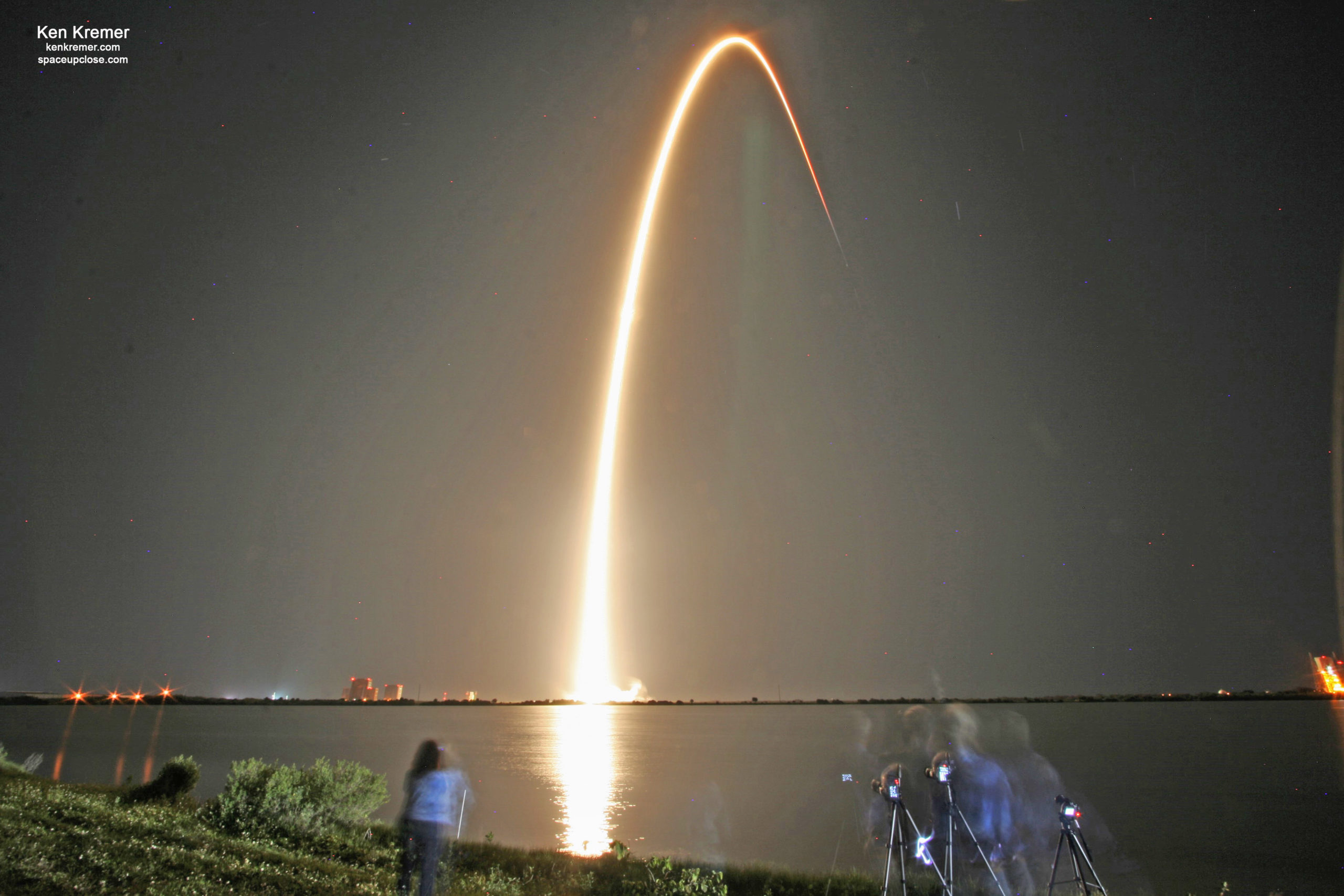SpaceX Achieves Astounding Reuse Milestone with Record Setting Launch of 1st 10th Flown Booster Middle of the Night on Mother’s Day: Photos