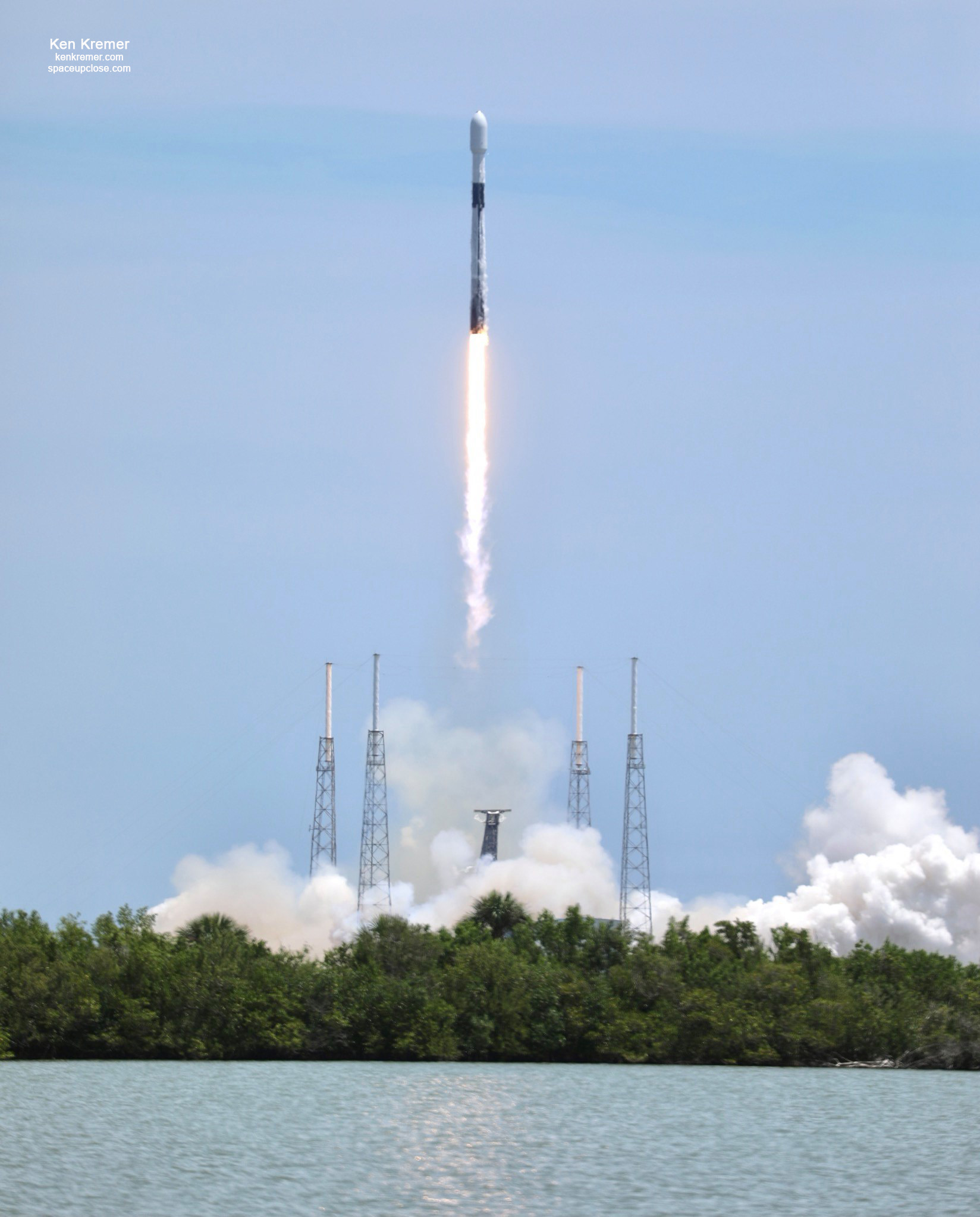 SpaceX Launches Next Gen GPS III Navigation Satellite on 1st Reused Rocket Approved by Space Force: Photos