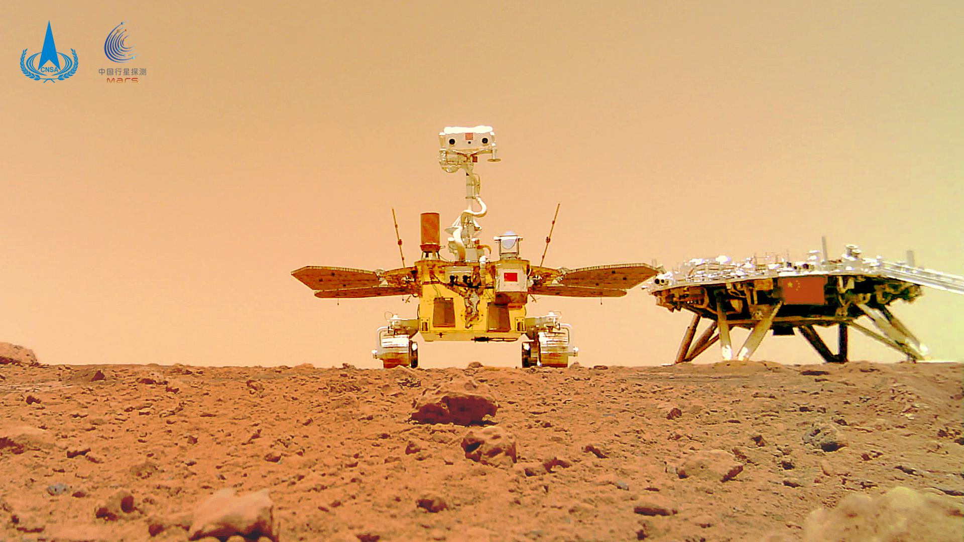 China Zhurong Rover Snaps Unique Stunning Selfie with Lander Platform on Red Planet