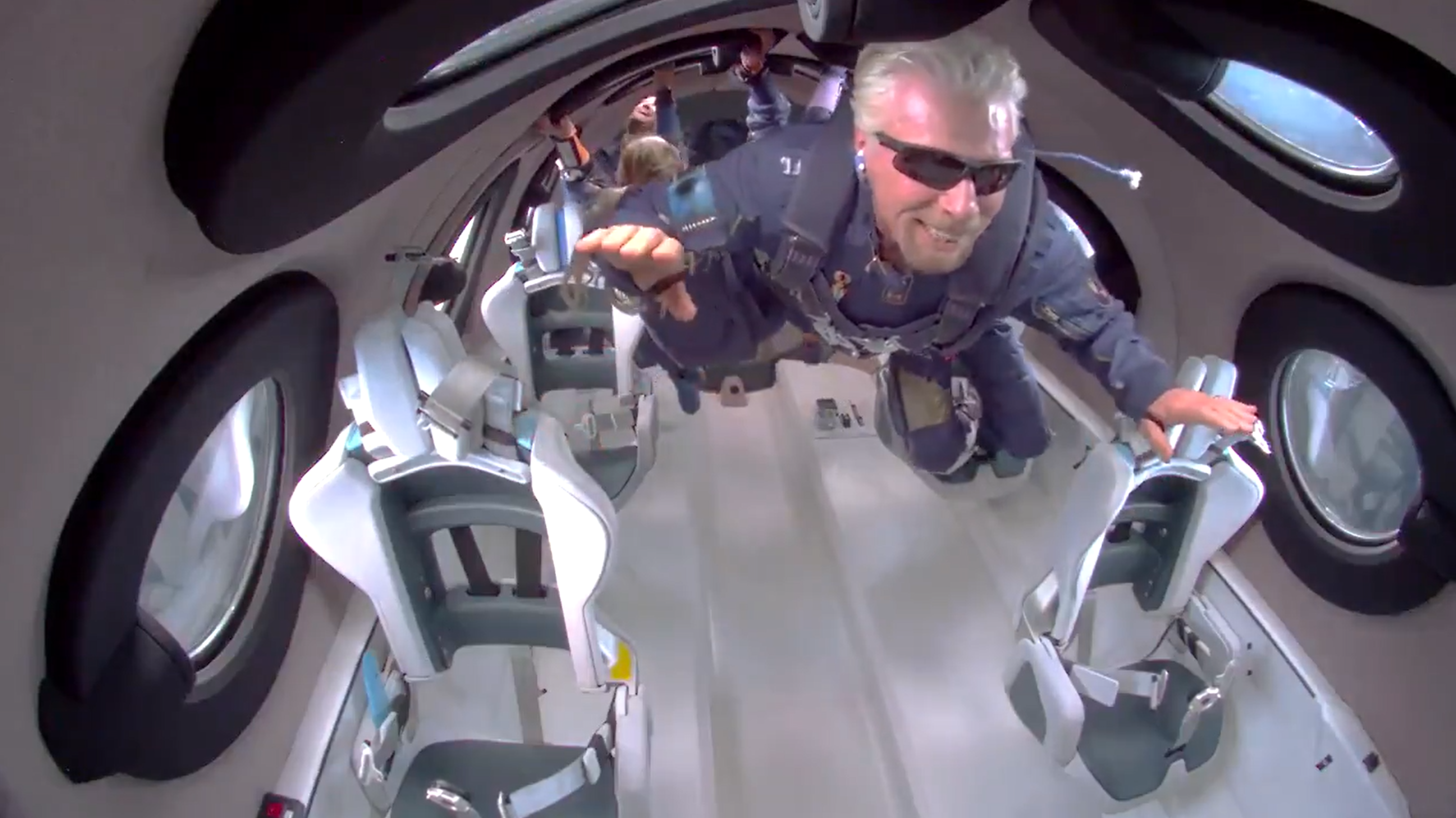 Richard Branson Soars to Edge of Space on ‘Journey of a Lifetime’ on Virgin Galactic Spaceplane Opening New Commercial Era