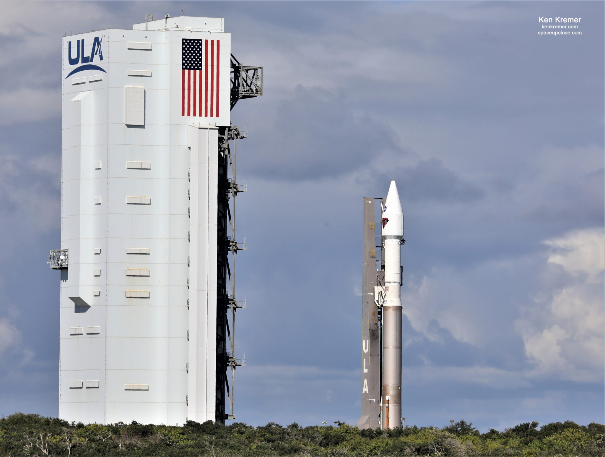 NASA Lucy Asteroid Mission Rolls Out To Pad For Oct 16 Launch On ULA Atlas V Photos Space 