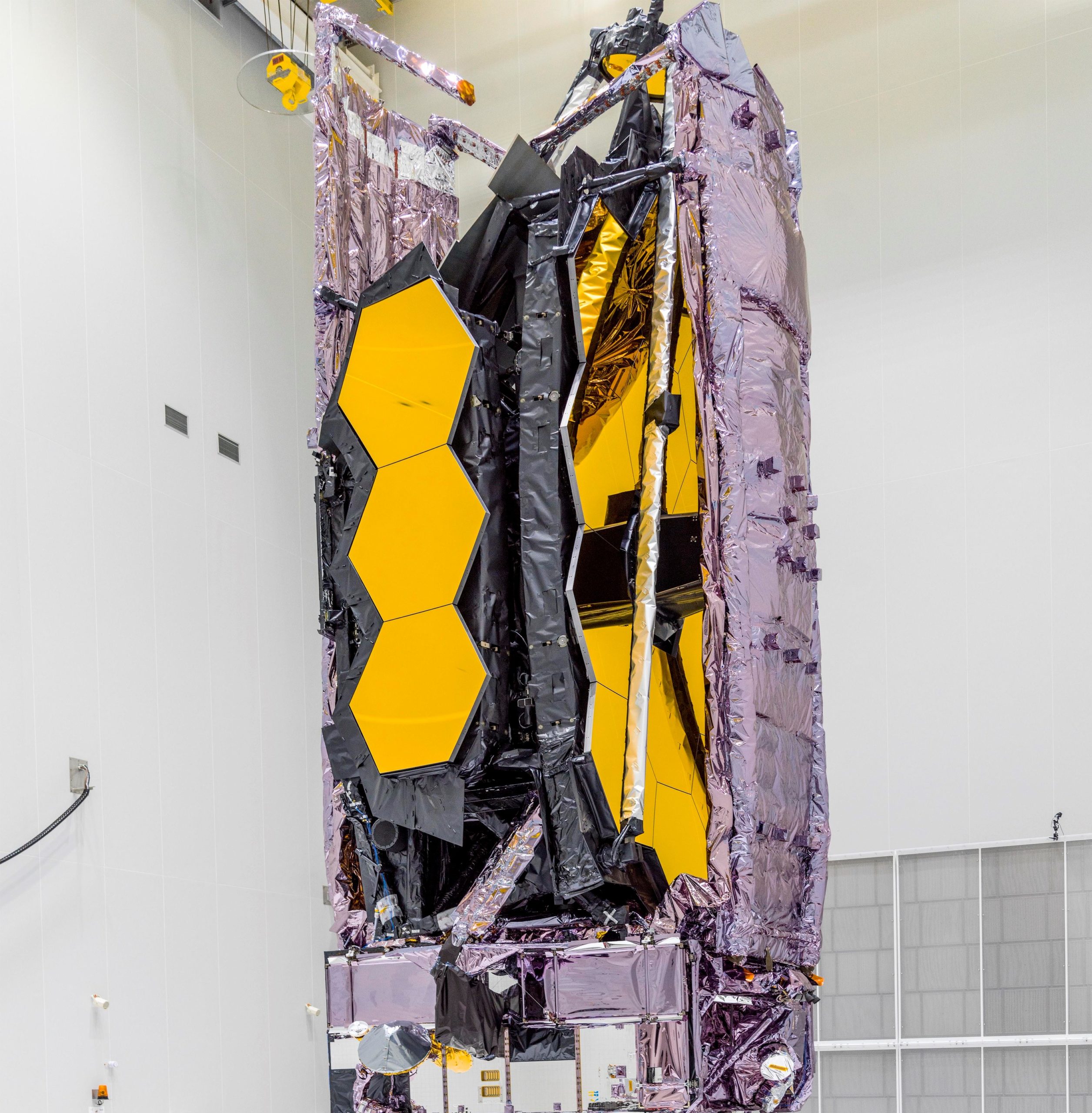 NASA Webb Telescope Fueled for late December Launch