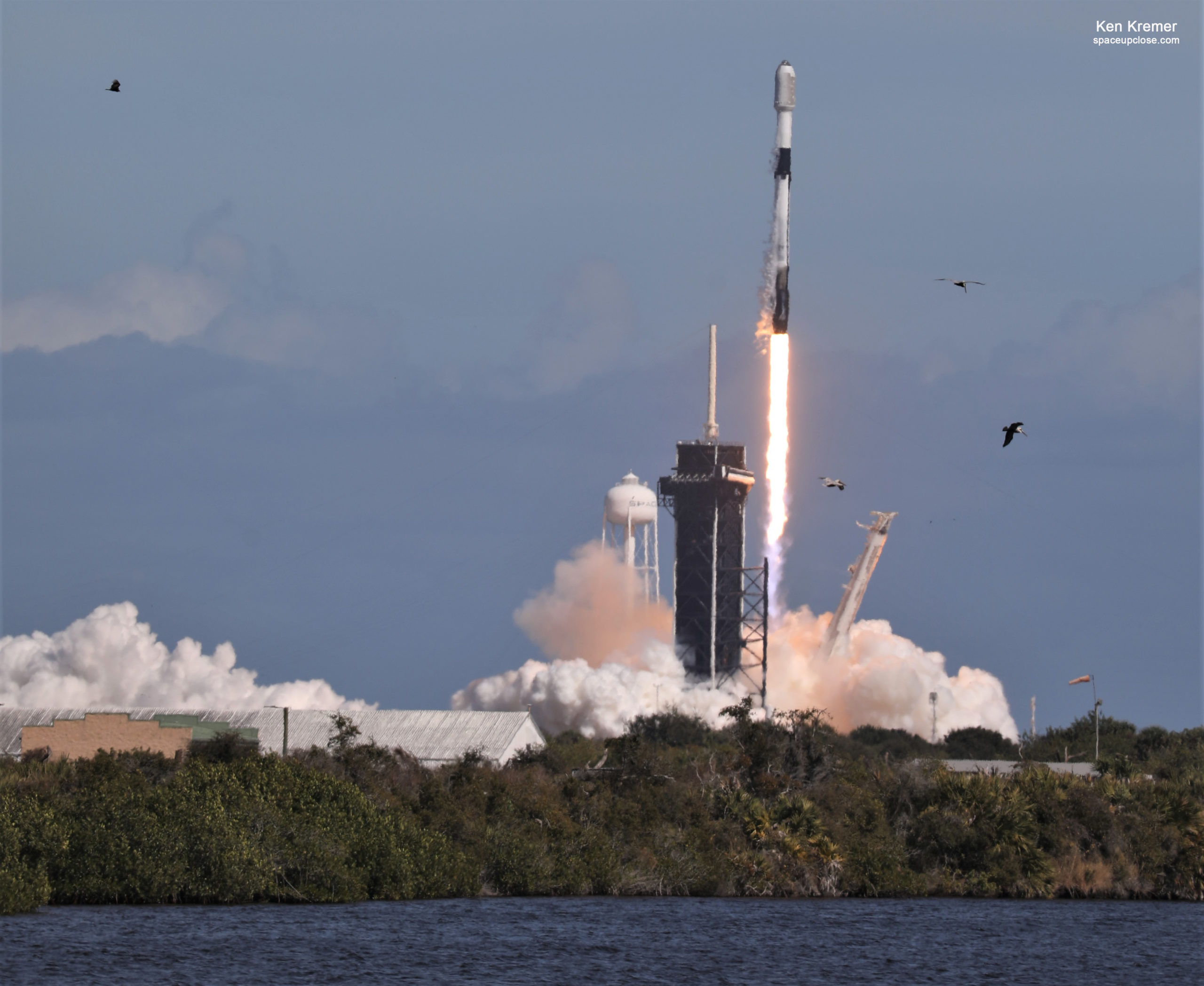 Geomagnetic Storm Dooms Up To 40 Newly Launched SpaceX Starlink Satellites Geomagnetic Storm Dooms Up To 40 Newly Launched SpaceX Starlink Satellites