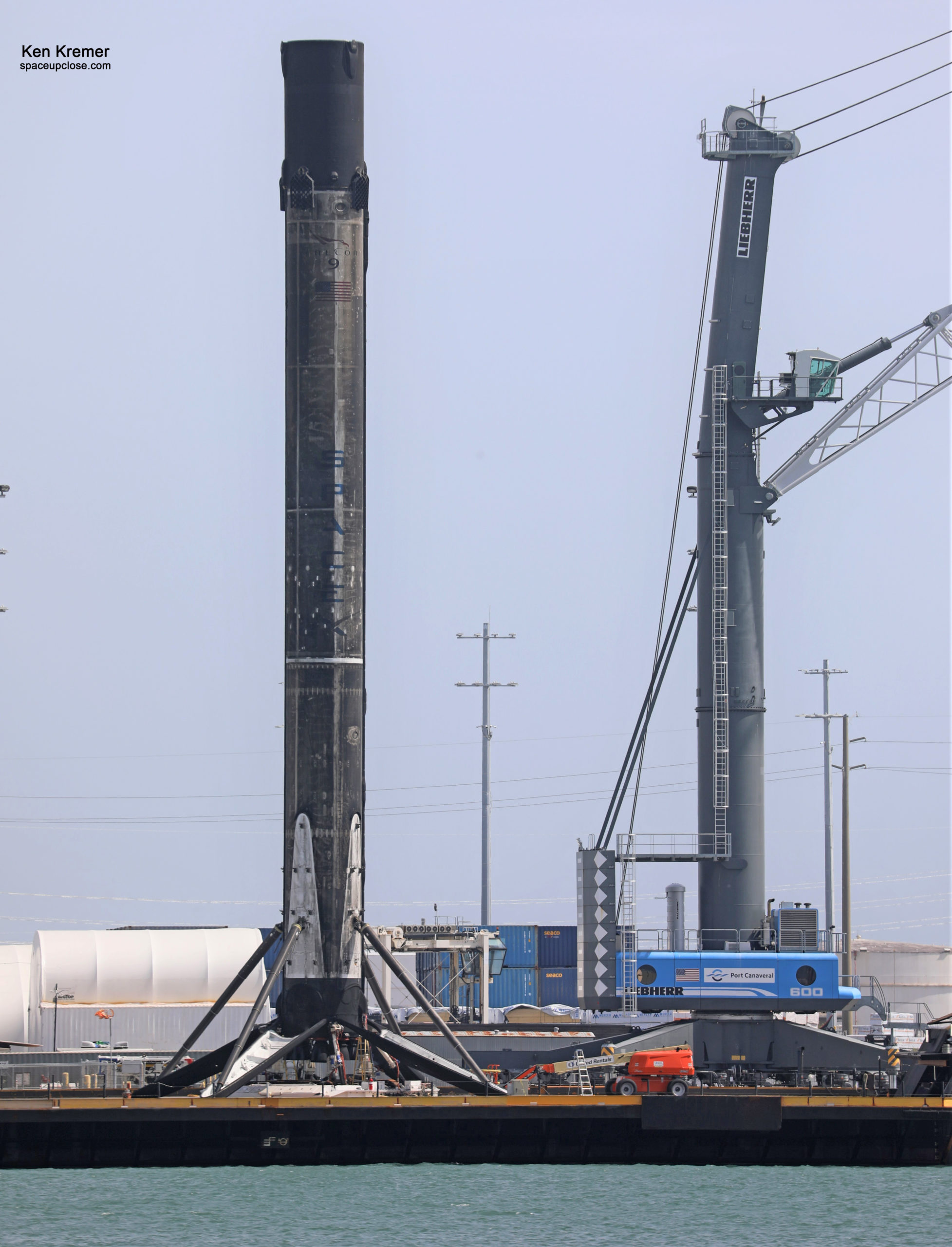 ‘Super Sooty’ – 1st 12x Flown/Landed SpaceX Falcon 9 Booster Returns to Port Canaveral: Photos
