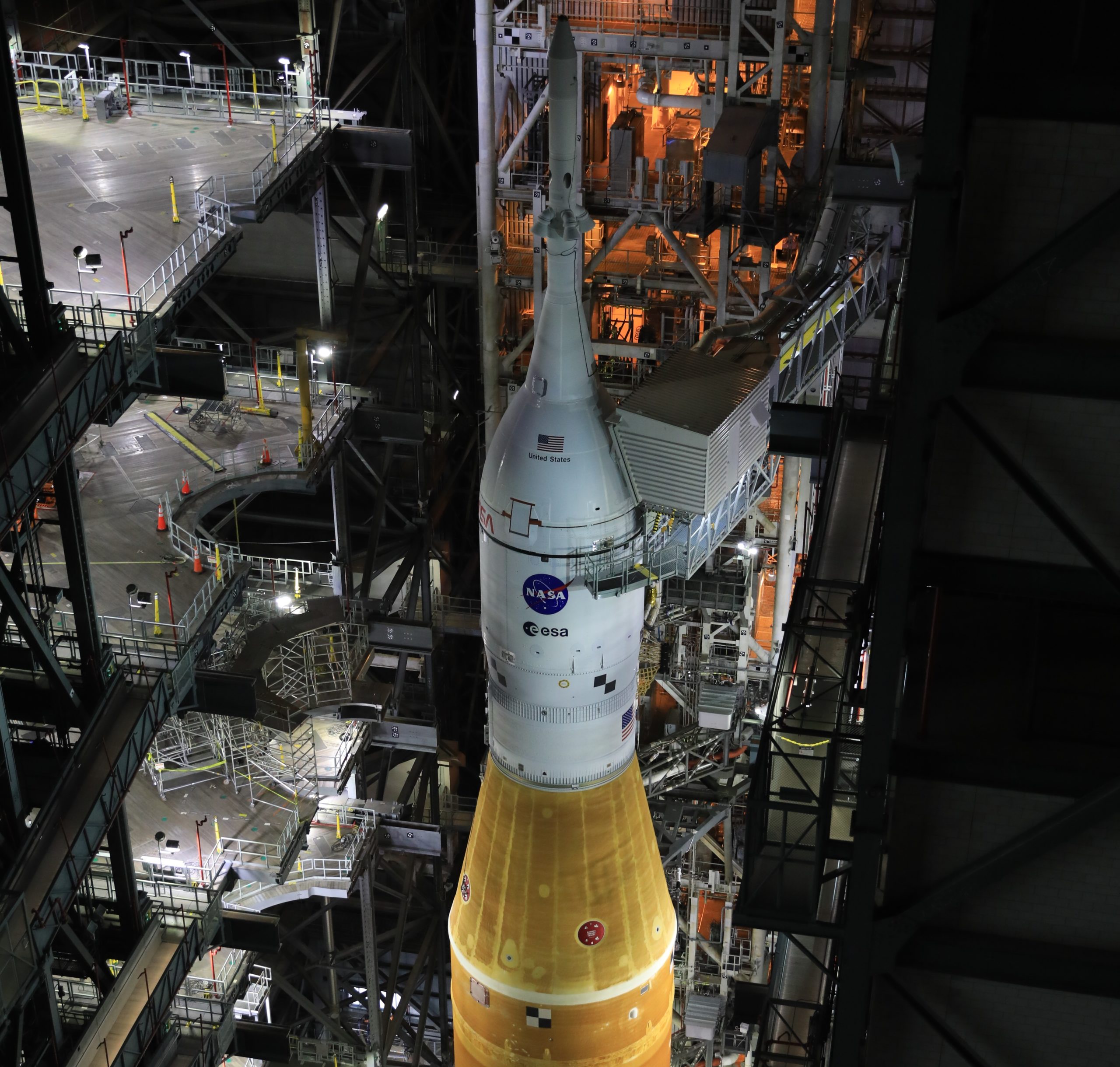 NASA’s Maiden SLS Moon Rocket Ready for Rollout to KSC Launch Pad