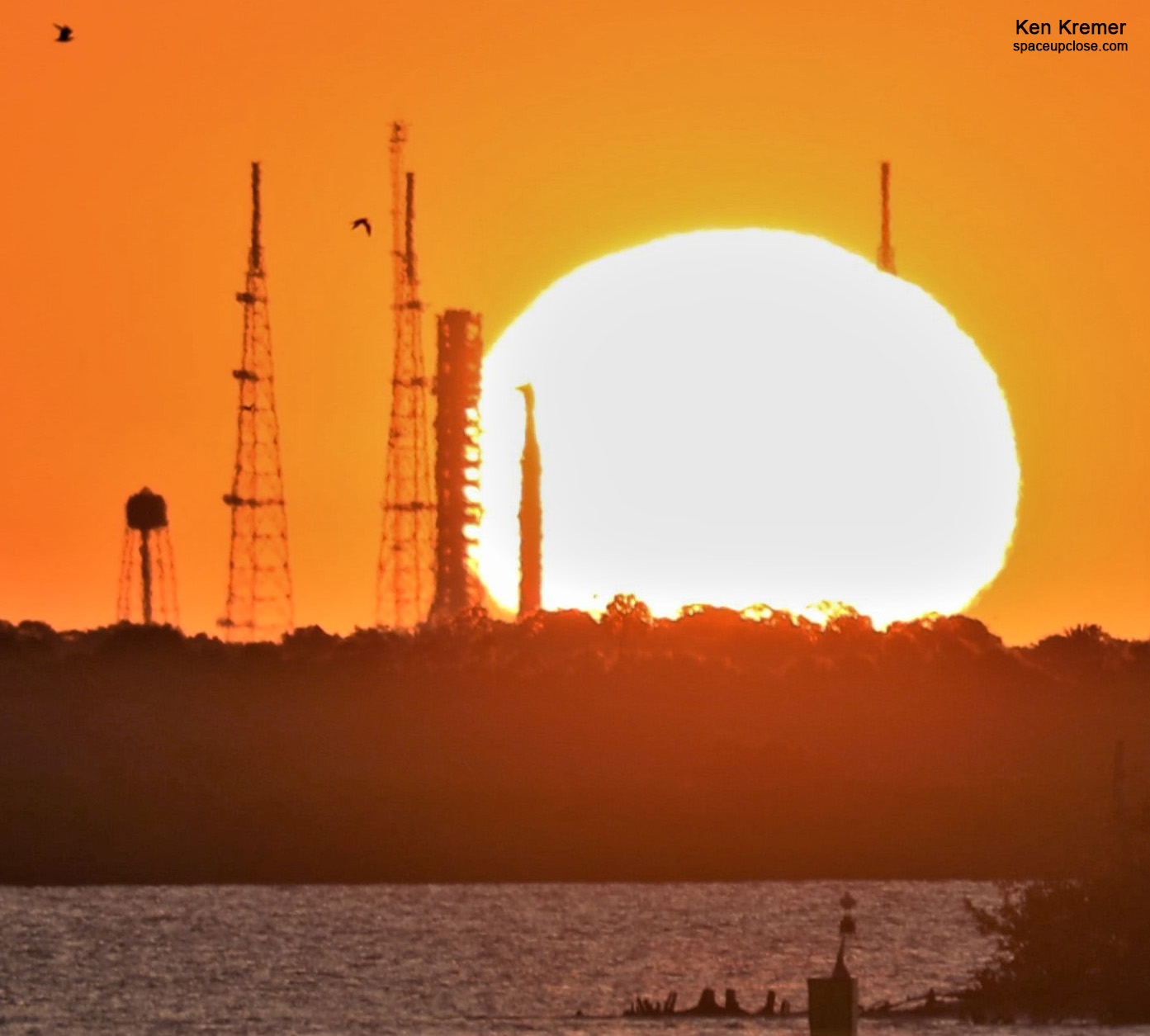SLS Stuns at Sunrise on Space Coast for NASA’s Mega Moon Rocket Artemis 1 Mission: Photos