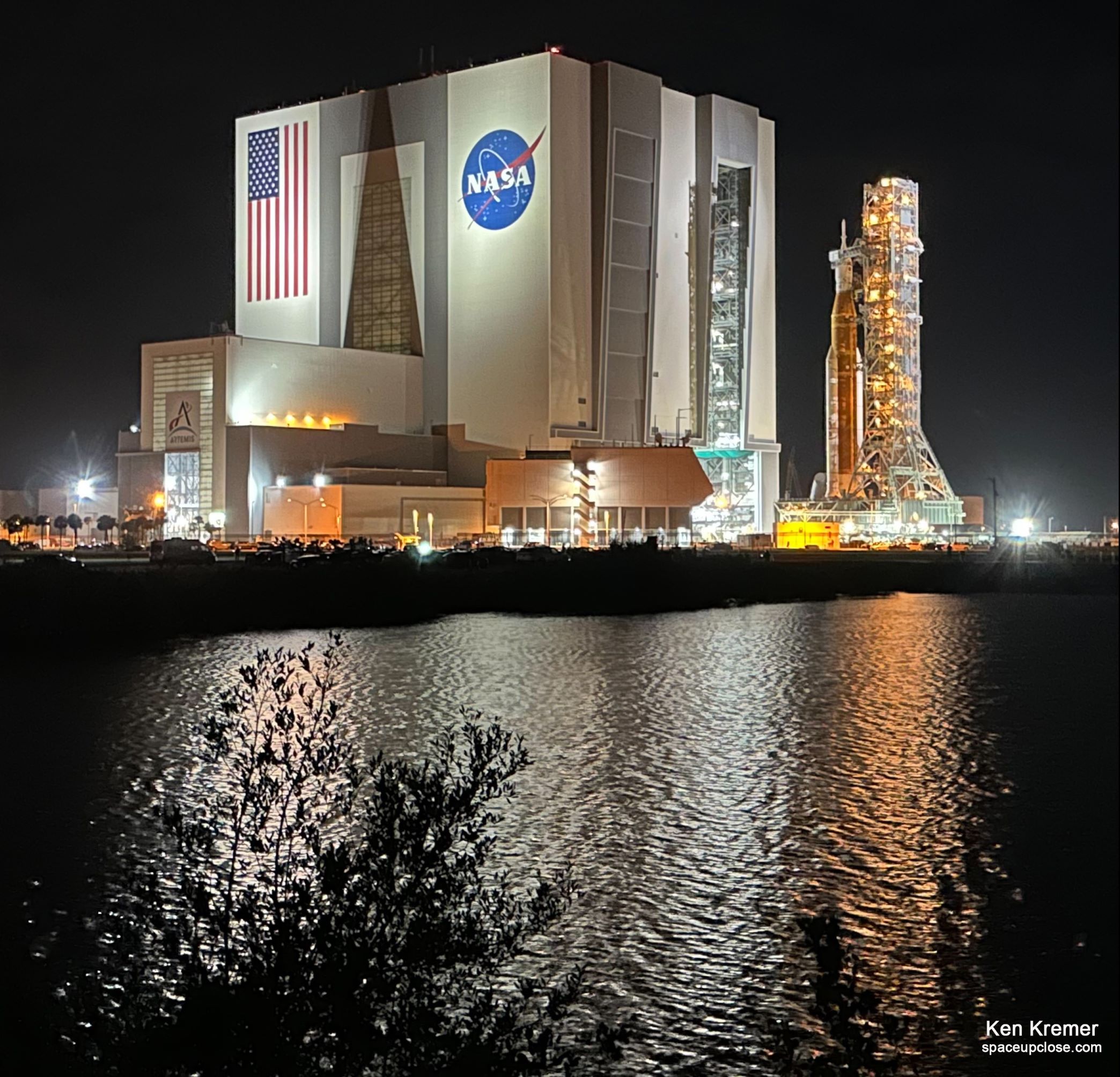 NASA’s Artemis 1 Rolls to Launch Pad 39B for Nighttime Lunar Launch Attempt Nov. 14: Photos